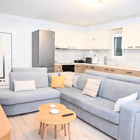 Apartament Artemis Konispol
